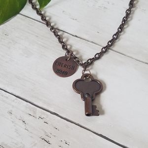 Cherish Key Chunky Necklace